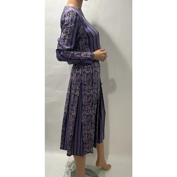 Ciaosport Vintage Set Size 6 Purple Blouse And pleated Skirts geometric/floral - Picture 14 of 14
